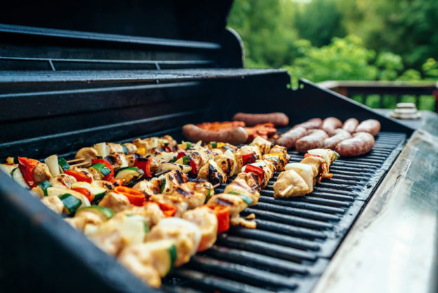 How to Clean and Maintain a Propane Grill